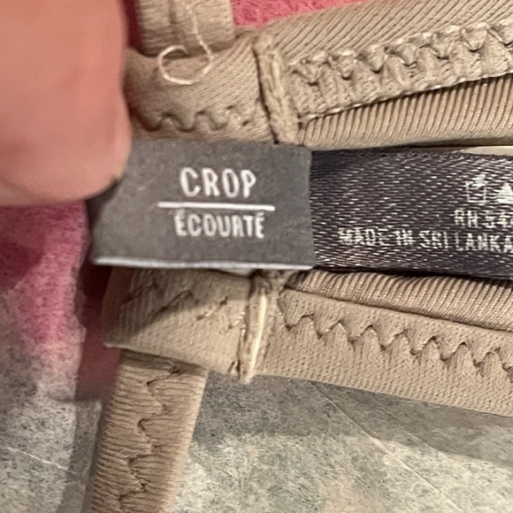 Aerie halter style bikini. Beige. Top is medium bottom is small - Picture 8 of 10